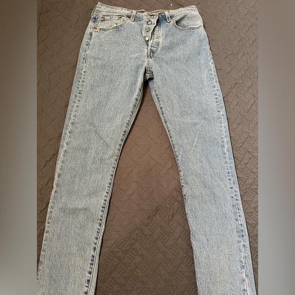 Levi’s 501 - Picture 1 of 3
